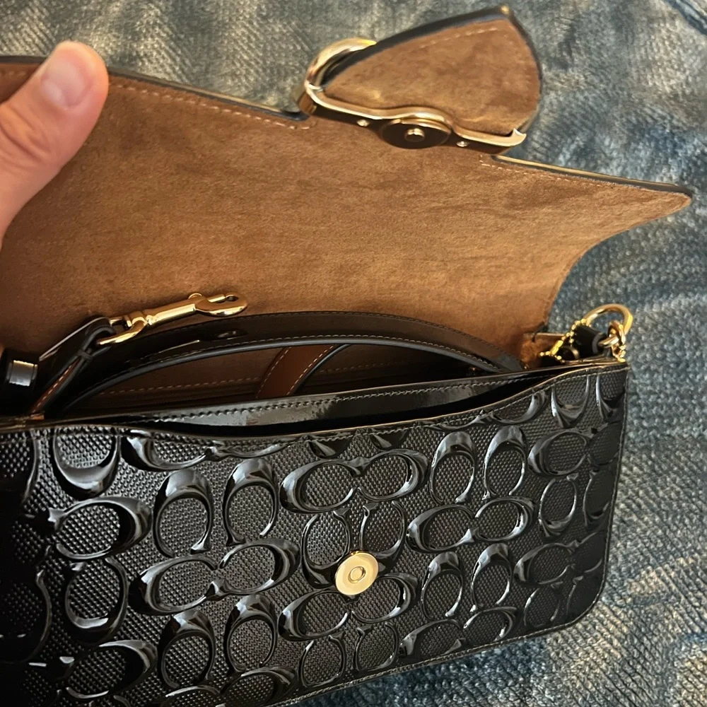 Coach NWT Morgan Shoulder Bag In Signature patent leather black 🤩 - Picture 10 of 15